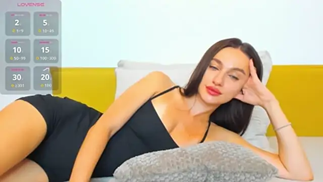 Sunshine_Eva live cam on StripChat