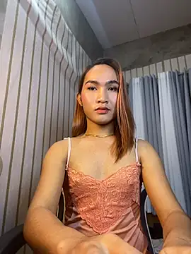 ur_Katrina69 live cam on StripChat