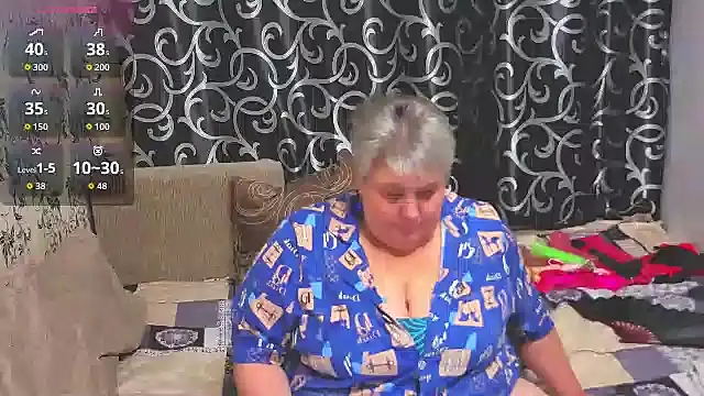 Baunti5555 live sex cam