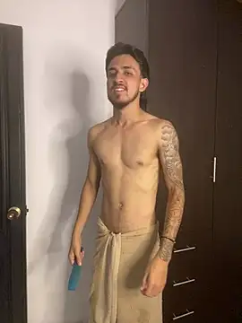 Kriss_Edwards live sex cam