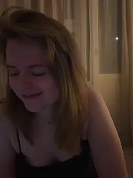 Little_Joke live cam on StripChat