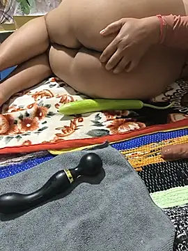 Desiparihot live sex cam