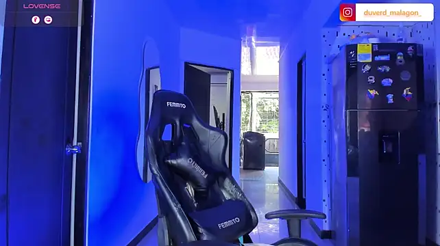Demian_cute18 live sex cam