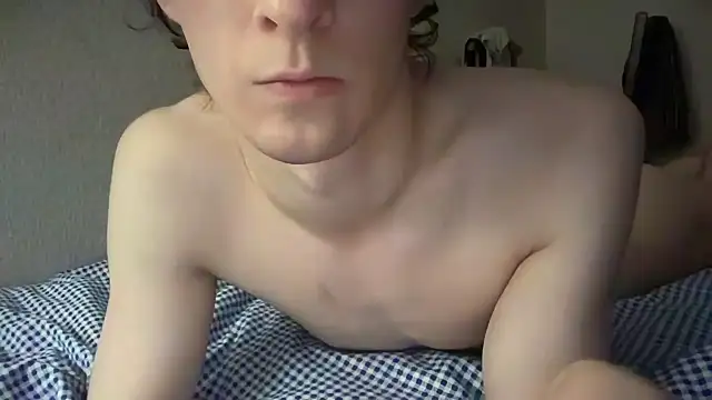 Lamonteik live cam on StripChat