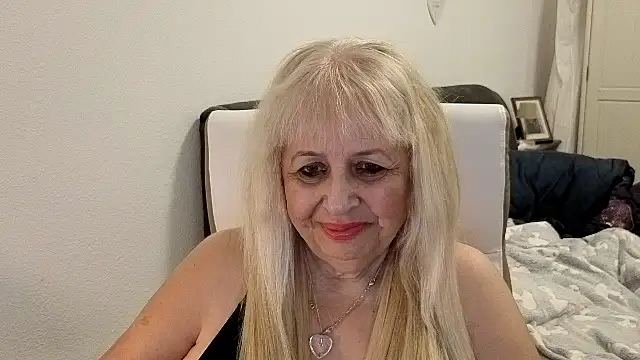 SusiLifeXXX live cam on StripChat