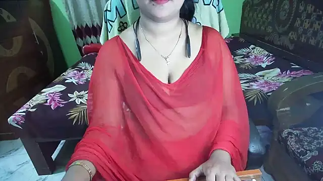 BengaliQueenStar live cam on StripChat