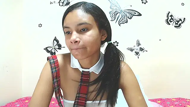 liz7skinny live cam on StripChat