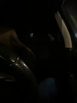KrisMagnoly live sex cam