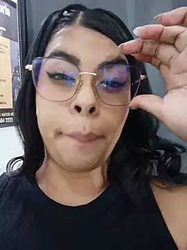 SOFIA-11_ live cam on StripChat