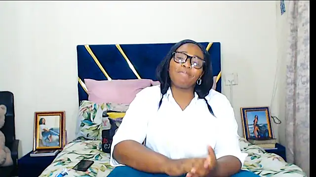 veronica1xxx live cam on StripChat