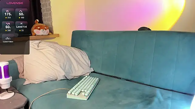 Alexey_Hairy live sex cam