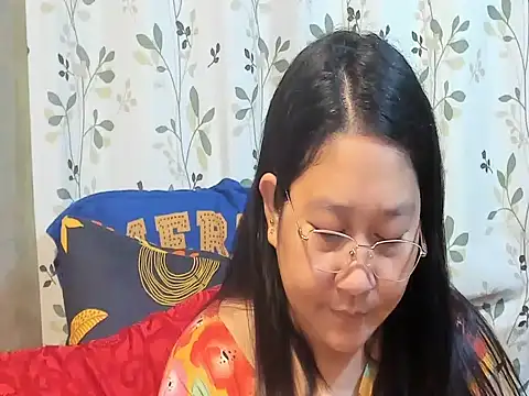 CHUBBY_ANGEL09 live cam on StripChat