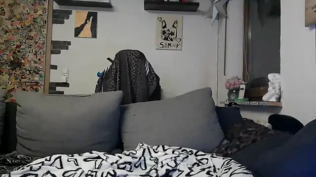 RoxxyInk live cam on StripChat