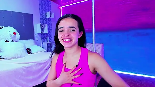 salfetkaa live cam on StripChat