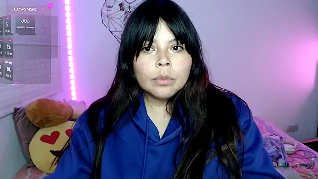 EllieMoonX live cam on StripChat