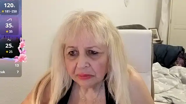 SusiLifeXXX live cam on StripChat