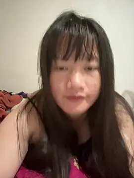 Zully- live cam on StripChat