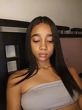 Zoe_Sweett18