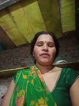 Nm_sanjna live cam on StripChat