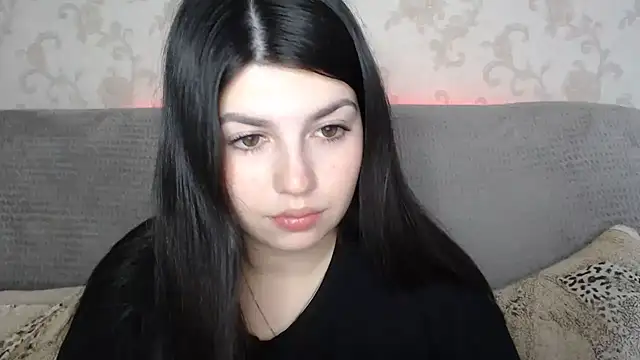 KisaModel live cam on StripChat