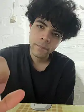 Axel-Mejia live cam on StripChat