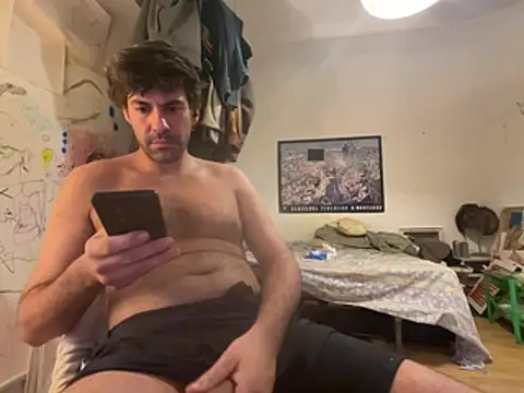 RealbarcelonaXxl live cam on StripChat