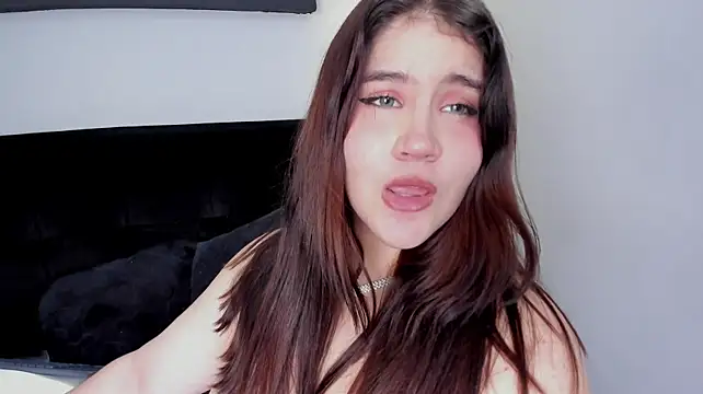 Ivy_Valet live cam on StripChat