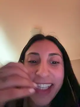 itsmiasofia live cam on StripChat