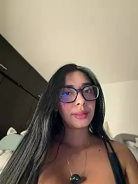 MiaSofia__ live cam on StripChat