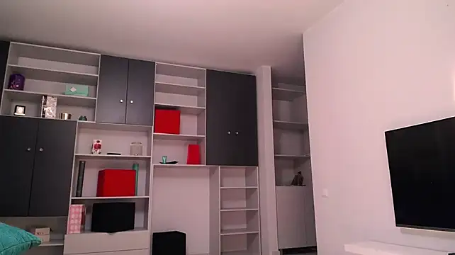 oxxxy___ live cam on StripChat