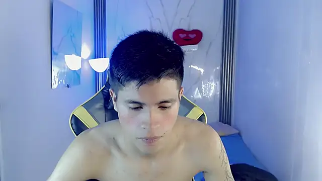 Ascii_one live cam on StripChat