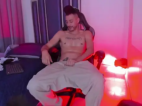Damiam_23 live cam on StripChat