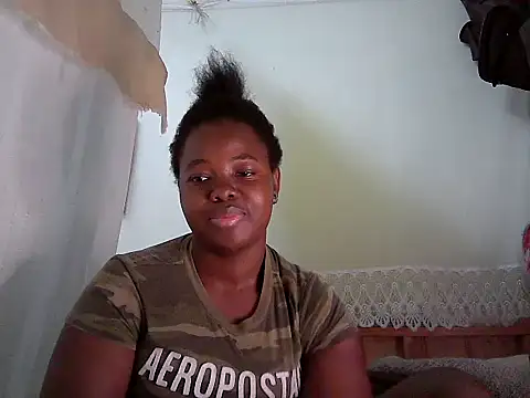 Vionababy live cam on StripChat