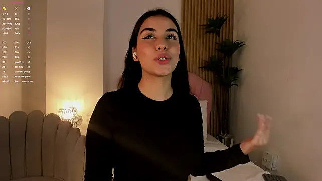 Mara_Betancurt live cam on StripChat