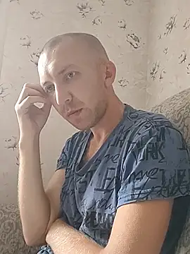 _uncle_Mitya-43_ live cam on StripChat