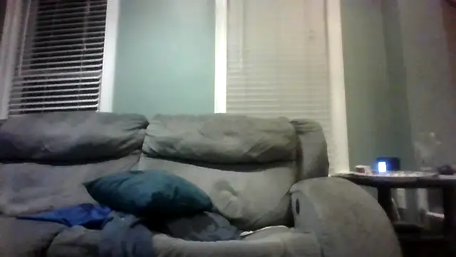 burby79 live cam on StripChat