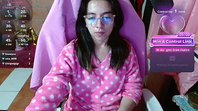 Maggie_Fox3 live cam on StripChat