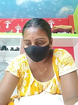 arushi_bb live cam on StripChat