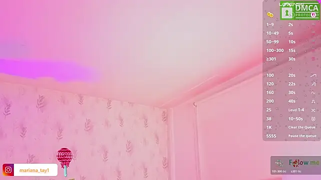 MARIANA_TAY1 live cam on StripChat