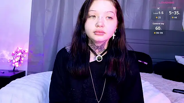 Lein_Bone live cam on StripChat
