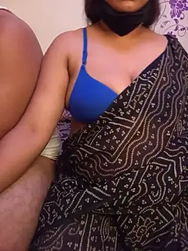 LouleyRani_ live sex cam