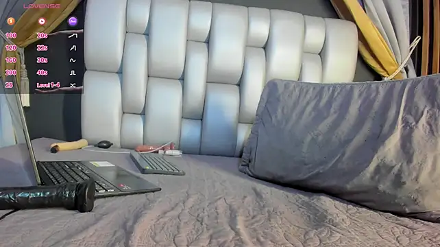 Yeidonn live sex cam