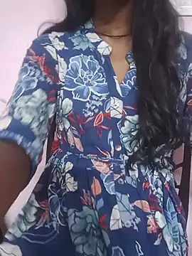 sexy___hotty live cam on StripChat