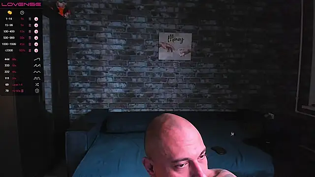 mark_normal live cam on StripChat