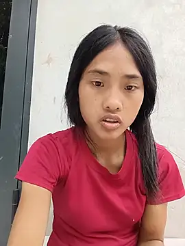 Hoa-tuylip live cam on StripChat