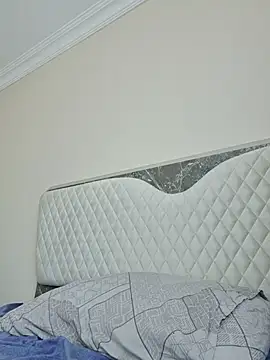 simpledi live cam on StripChat