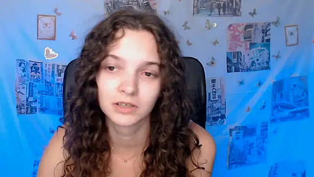 _SusieSu_ live cam on StripChat