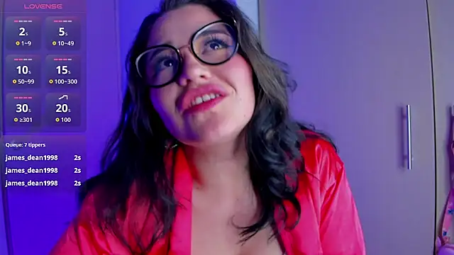 LuisaGranados live sex cam