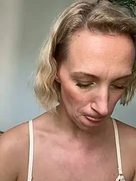 UmaTruewoman live cam on StripChat
