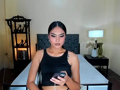 Ms_Kendal live cam on StripChat
